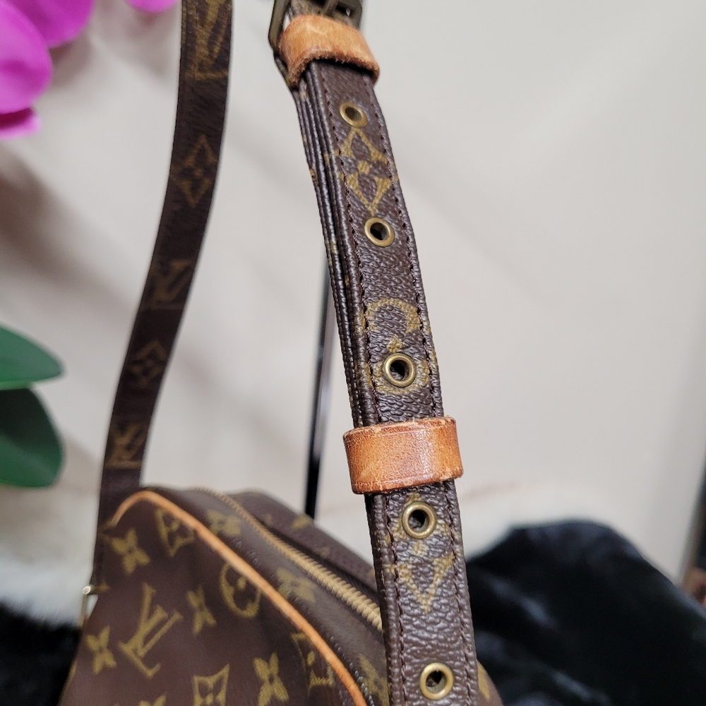 LV Amazon - Picture 13 of 16